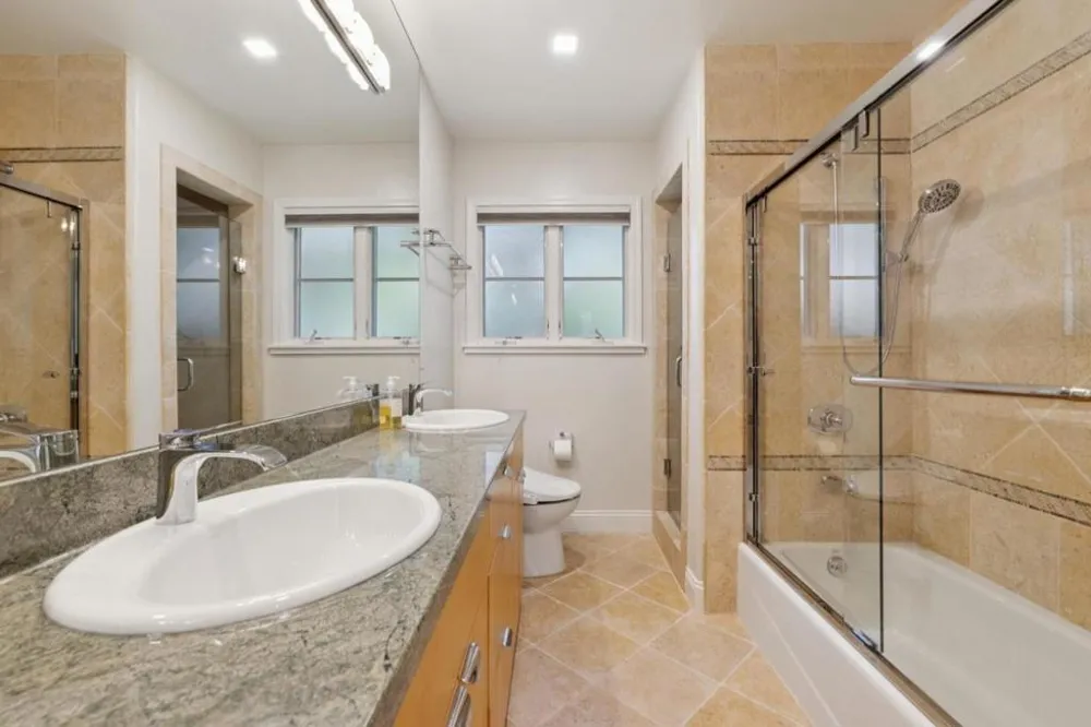 61 Lloyden Drive Atherton, CA 94027