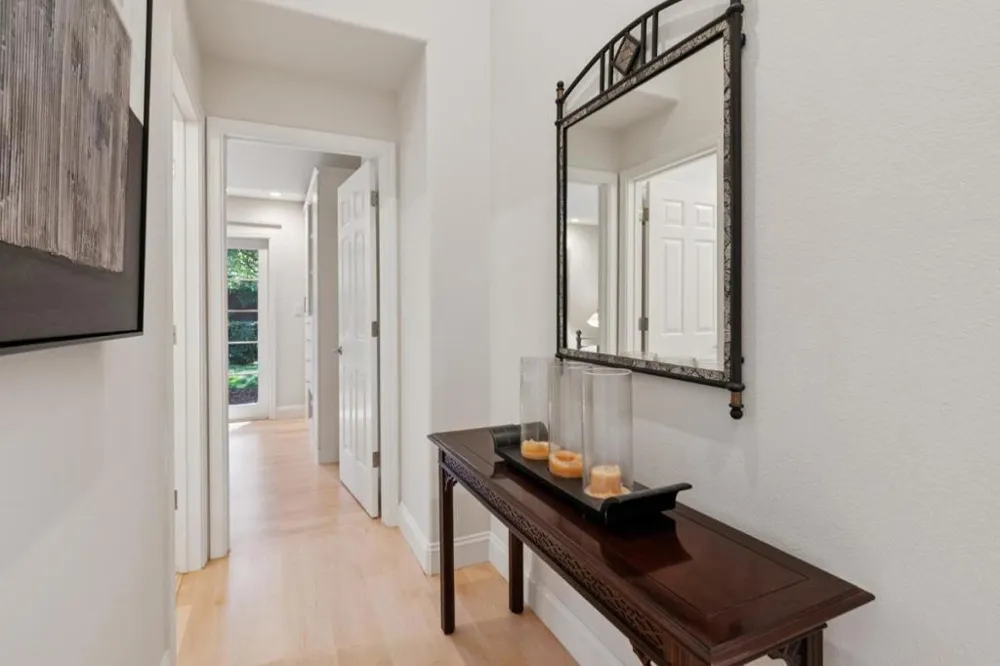 61 Lloyden Drive Atherton, CA 94027