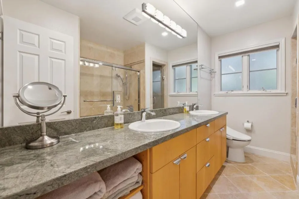 61 Lloyden Drive Atherton, CA 94027