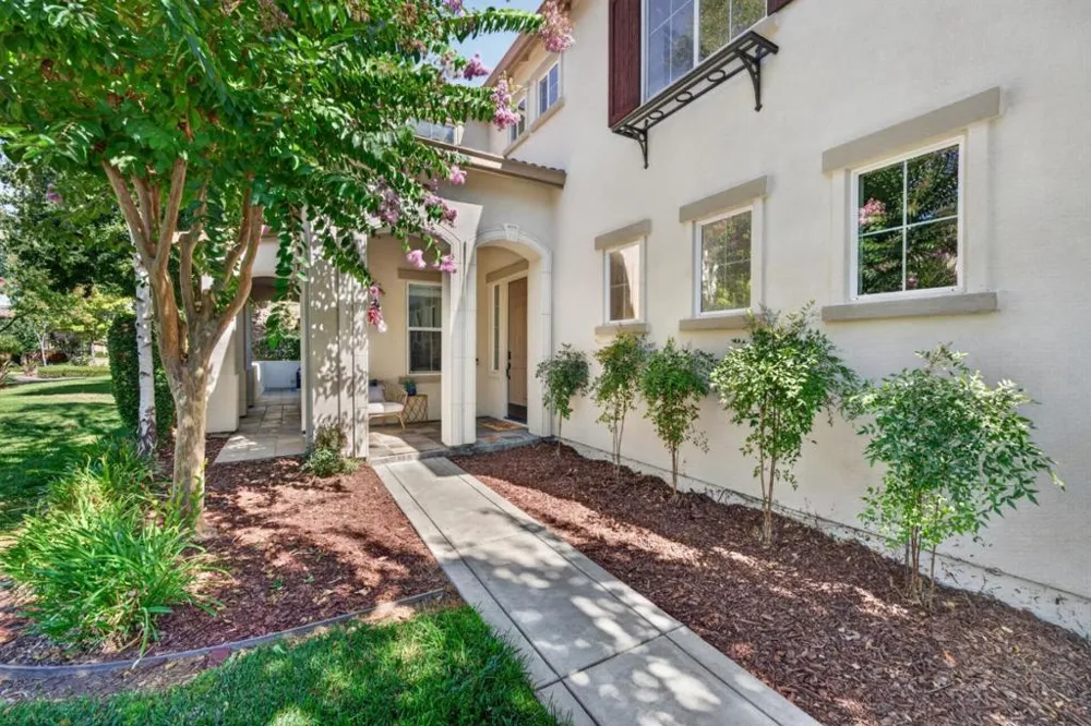 19185 Saffron Drive Morgan Hill, CA 95037
