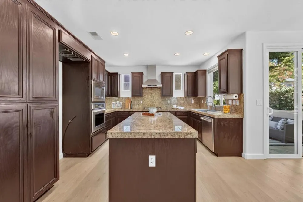 19185 Saffron Drive Morgan Hill, CA 95037