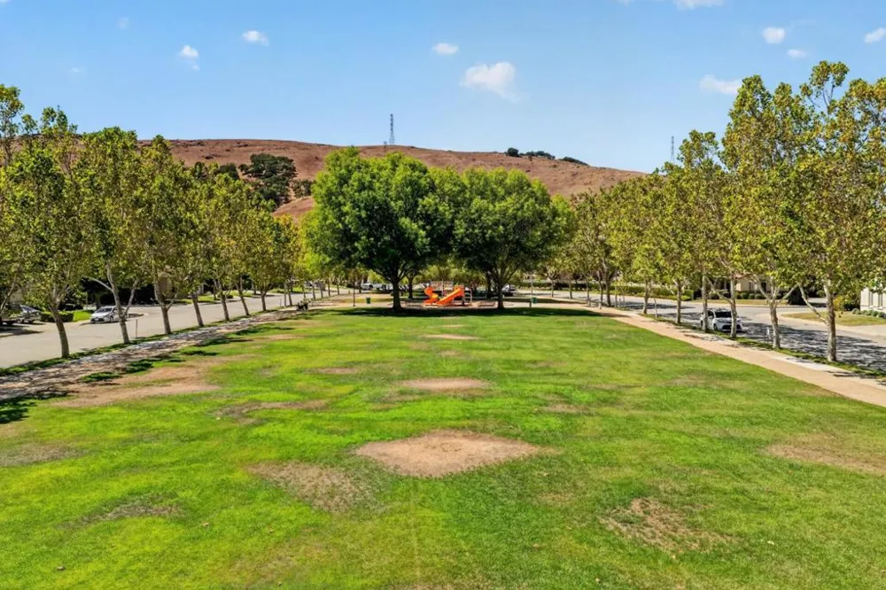 19185 Saffron Drive Morgan Hill, CA 95037