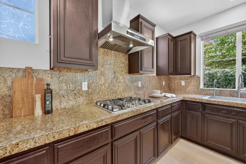 19185 Saffron Drive Morgan Hill, CA 95037