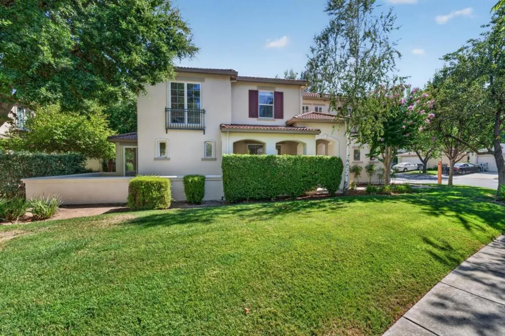 19185 Saffron Drive Morgan Hill, CA 95037