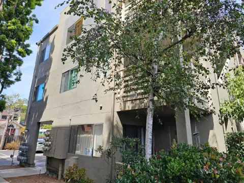 250 River Street #420