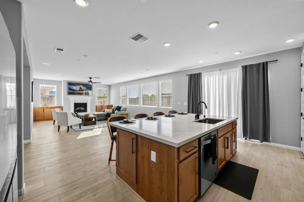 2540 Ryan Drive Hollister, CA 95023
