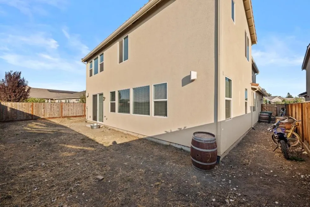 2540 Ryan Drive Hollister, CA 95023