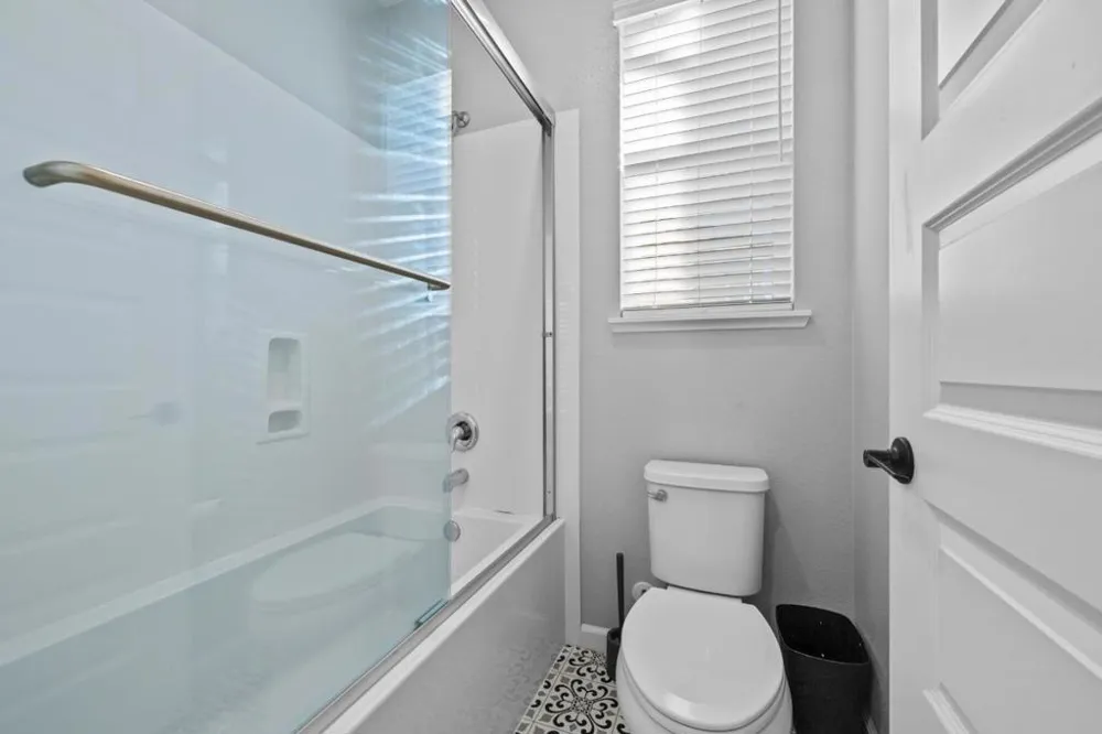 2540 Ryan Drive Hollister, CA 95023