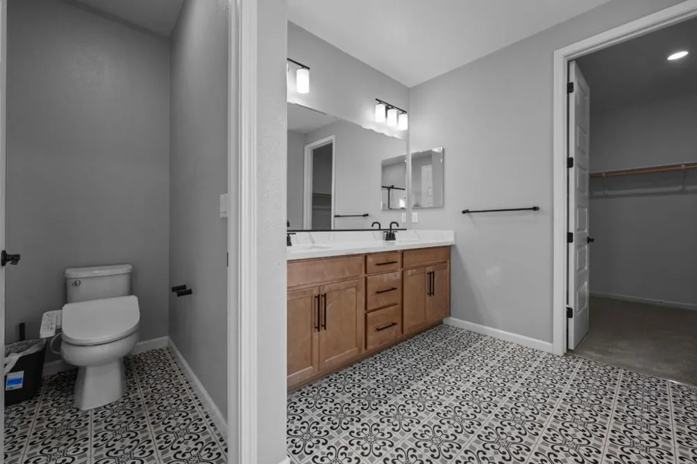 2540 Ryan Drive Hollister, CA 95023
