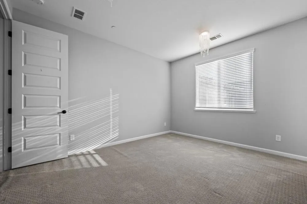 2540 Ryan Drive Hollister, CA 95023