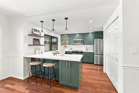 1713 Sandy Creek Lane