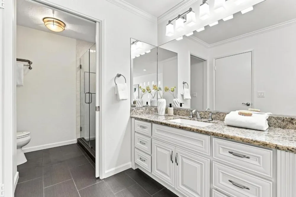 1713 Sandy Creek Lane San Jose, CA 95125