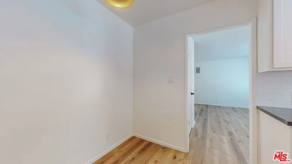 1833 Manning Avenue #7 Los Angeles, CA 90025
