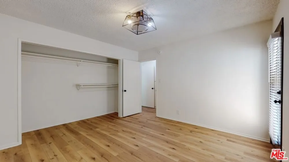 1833 Manning Avenue #7 Los Angeles, CA 90025