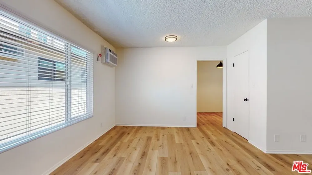 1833 Manning Avenue #7 Los Angeles, CA 90025