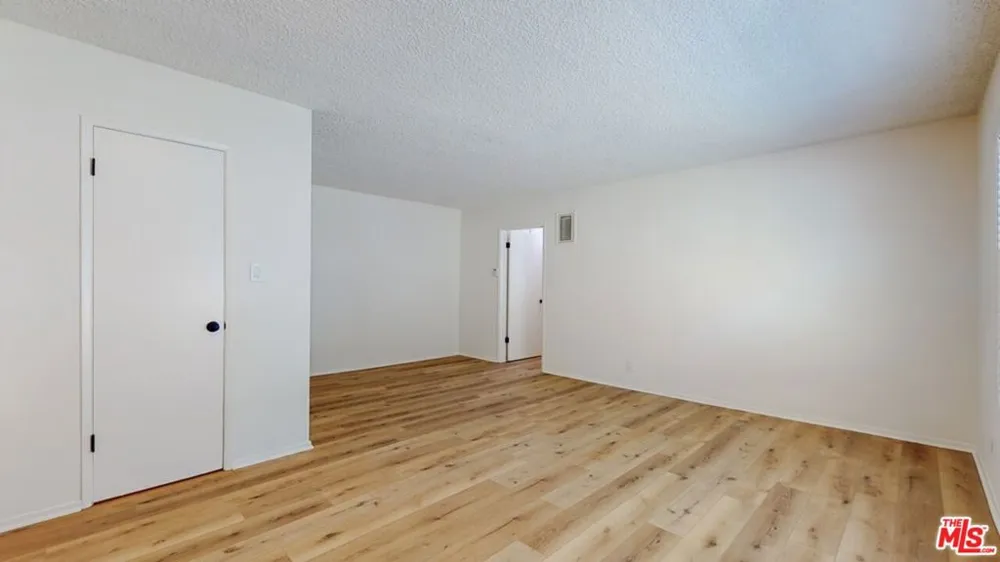1833 Manning Avenue #7 Los Angeles, CA 90025