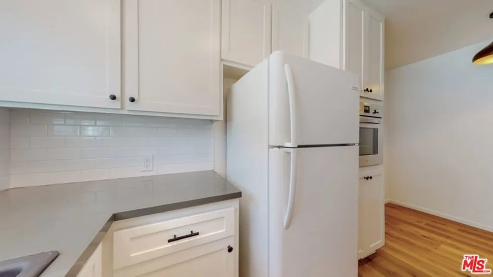 1833 Manning Avenue #7 Los Angeles, CA 90025