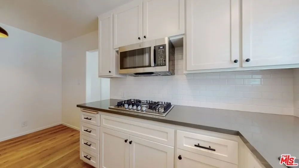 1833 Manning Avenue #7 Los Angeles, CA 90025