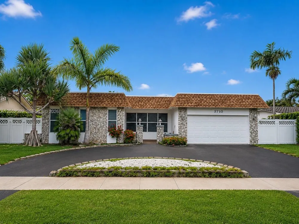 3710 54th Ave Hollywood, FL 33021