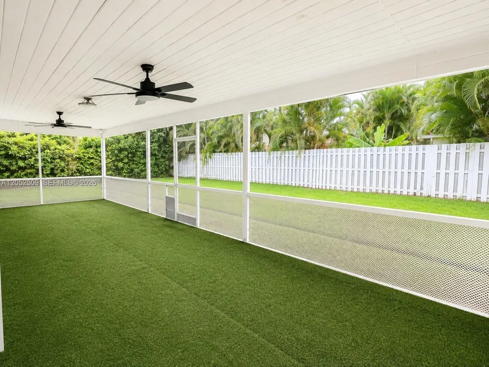 3710 54th Ave Hollywood, FL 33021