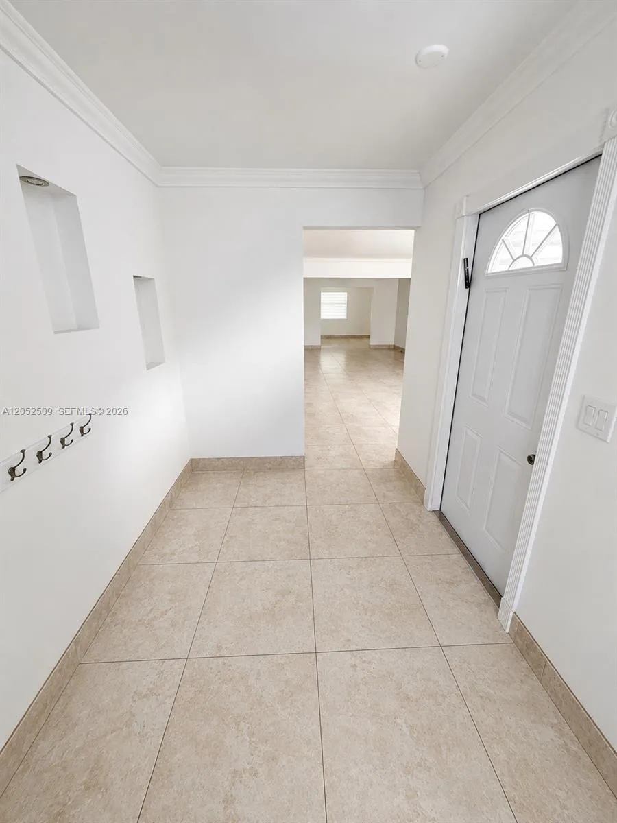 3710 54th Ave Hollywood, FL 33021