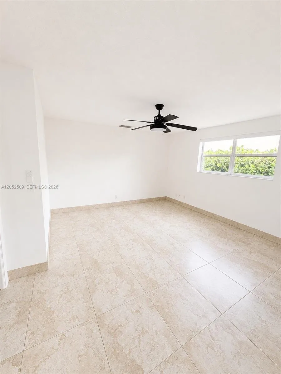3710 54th Ave Hollywood, FL 33021