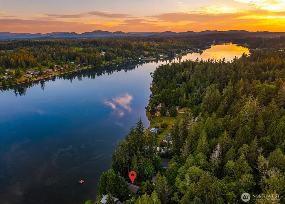 211 E Church Point Drive Shelton, WA 98584