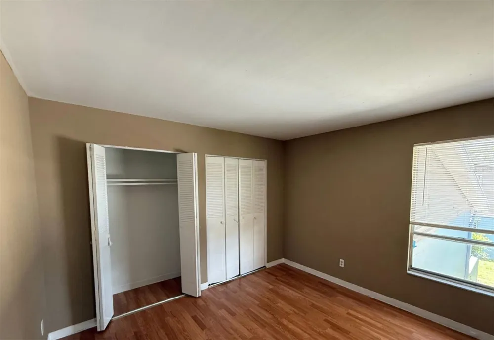 7610 W POWHATAN AVENUE #4 Tampa, FL 33615
