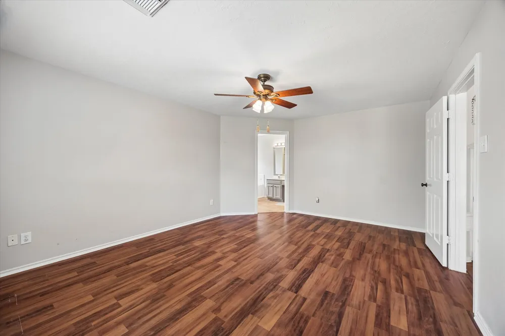 4619 Monaco Lane Pasadena, TX 77505