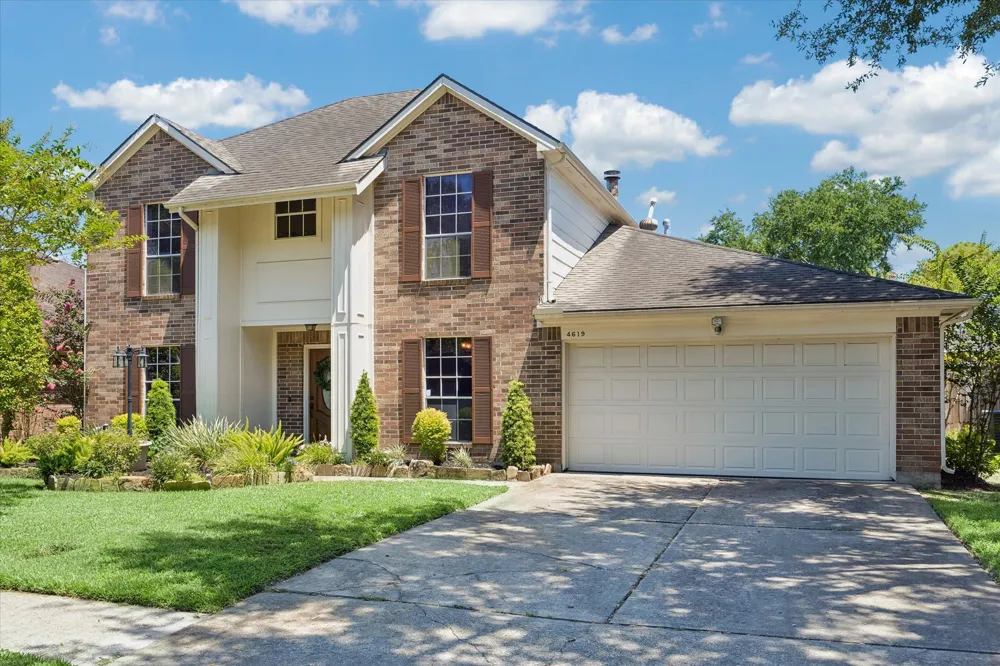 4619 Monaco Lane Pasadena, TX 77505