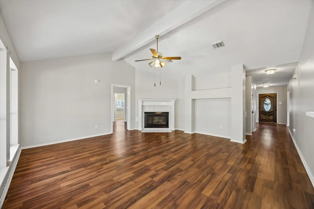 4619 Monaco Lane Pasadena, TX 77505
