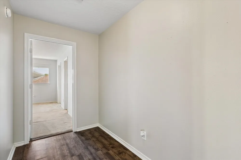 4619 Monaco Lane Pasadena, TX 77505