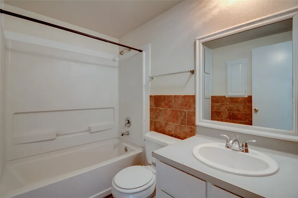 1308 S Pine Street #D Georgetown, TX 78626