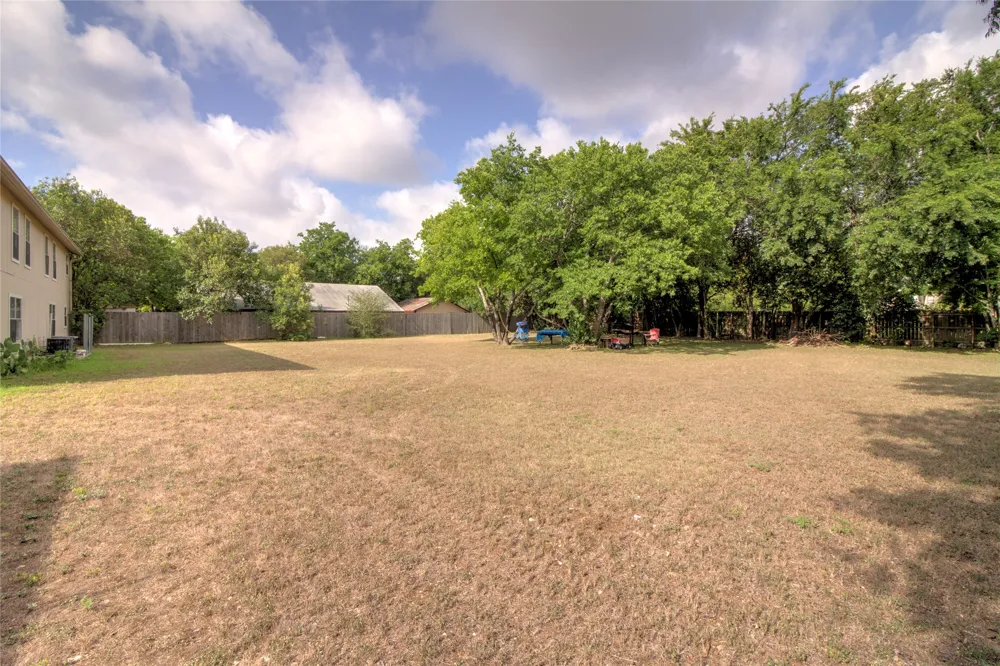 1308 S Pine Street #D Georgetown, TX 78626
