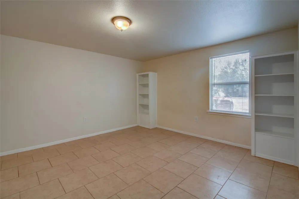 1308 S Pine Street #D Georgetown, TX 78626