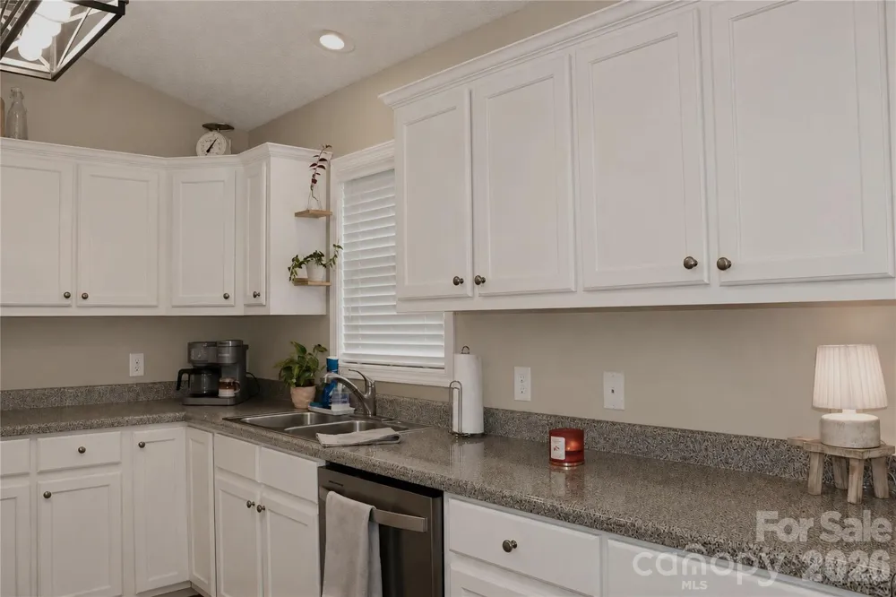 2135 Olde Farm Road SE Hudson, NC 28638