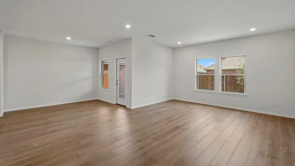 354 Shaw Creek Boulevard Ferris, TX 75125