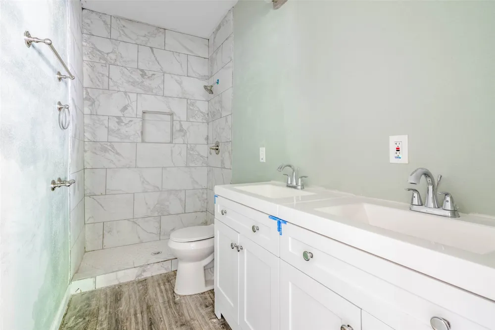 1457 W Austin Street Paris, TX 75460