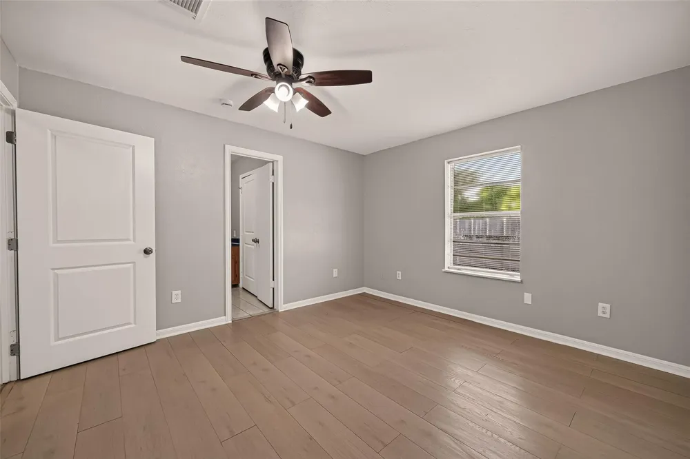 1449 Mesquite Street Houston, TX 77093