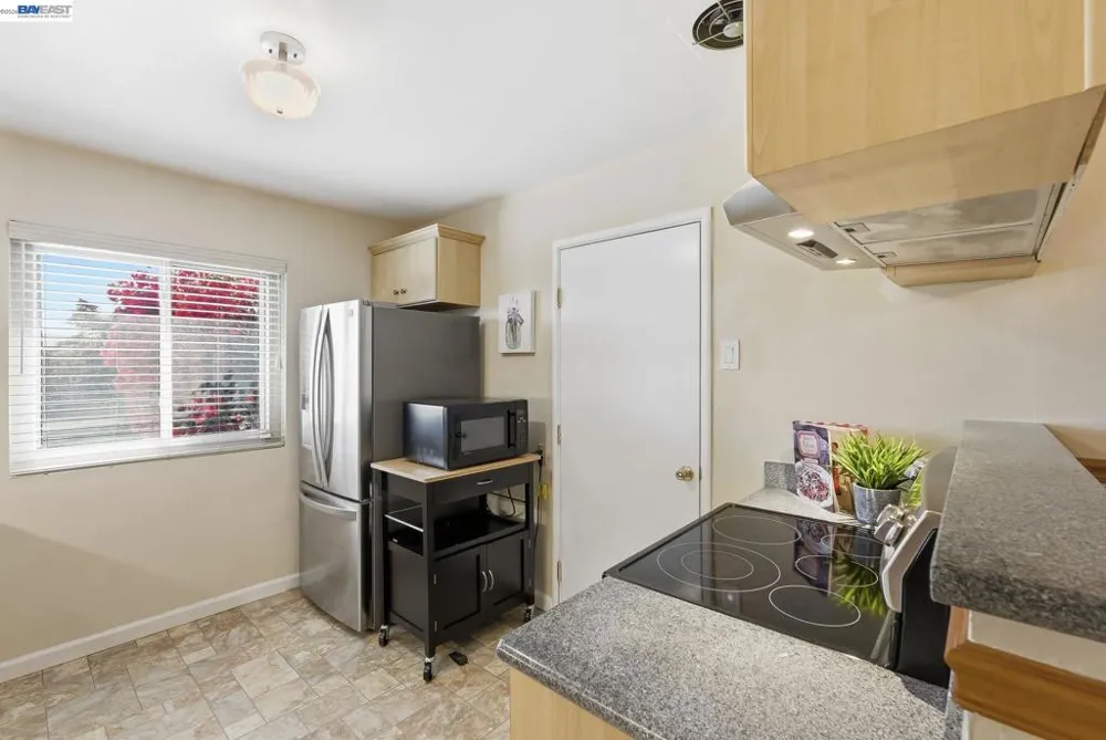 18160 Hunter Ave San Lorenzo, CA 94541