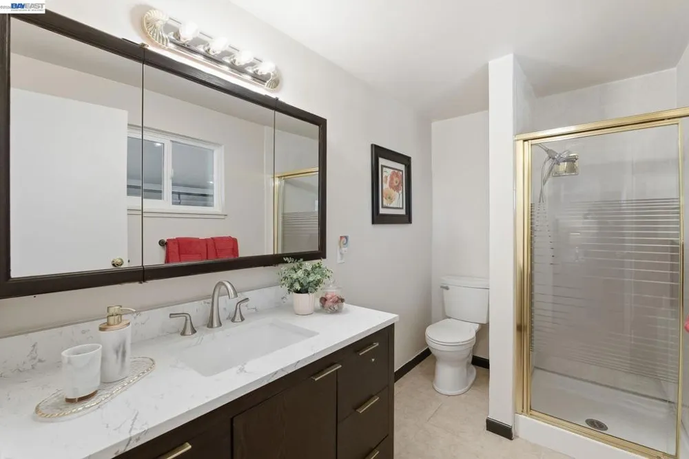 18160 Hunter Ave San Lorenzo, CA 94541