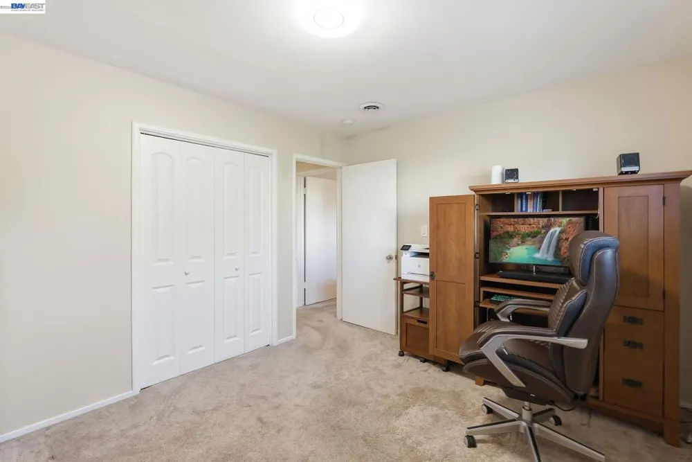 18160 Hunter Ave San Lorenzo, CA 94541