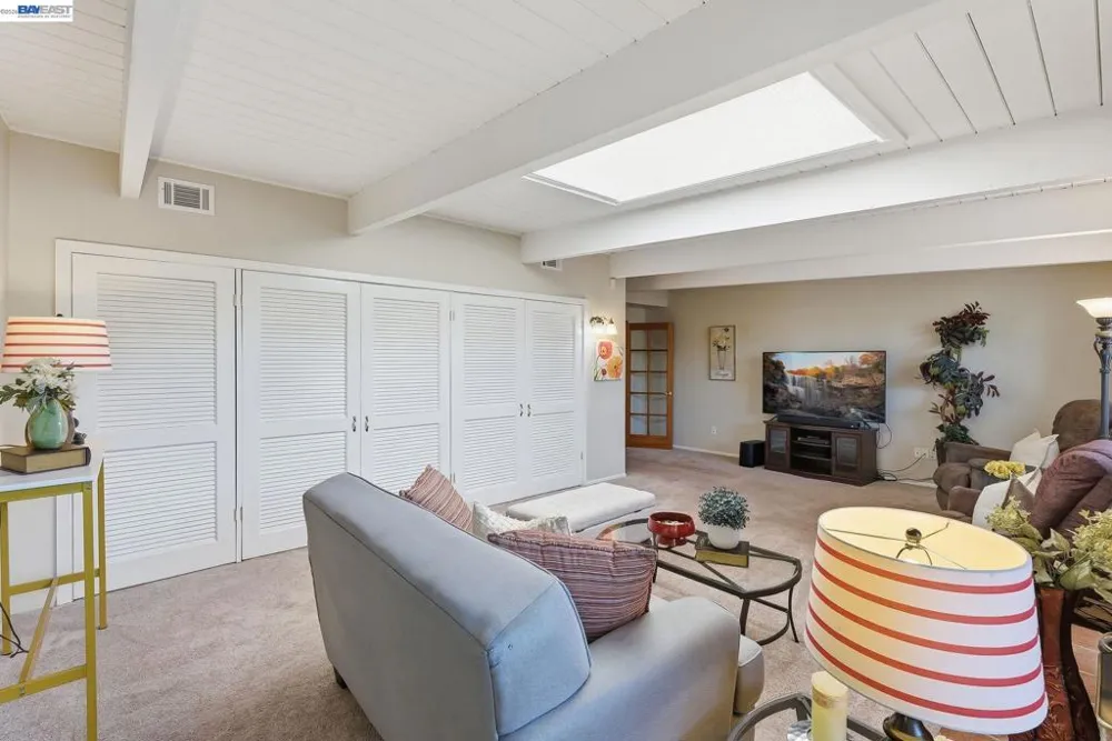 18160 Hunter Ave San Lorenzo, CA 94541