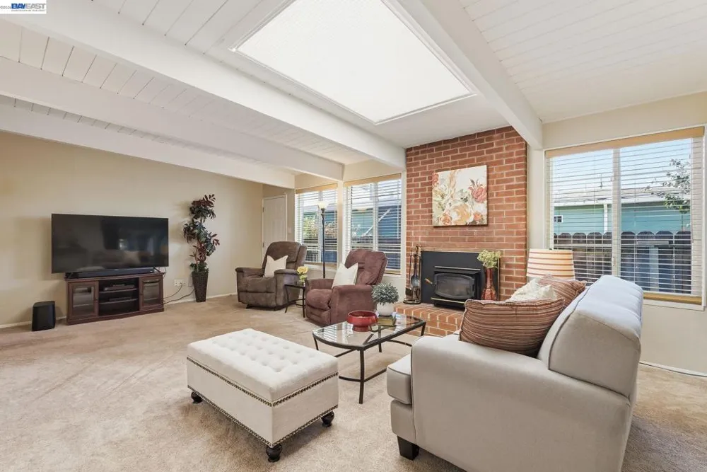 18160 Hunter Ave San Lorenzo, CA 94541