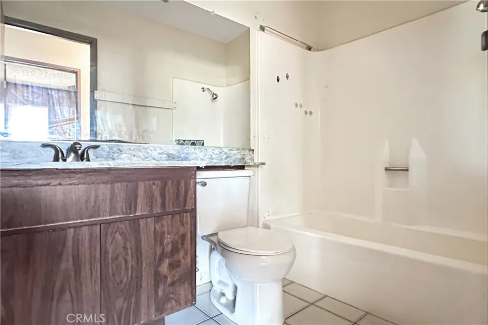 6972 Manhattan Drive Riverside, CA 92506