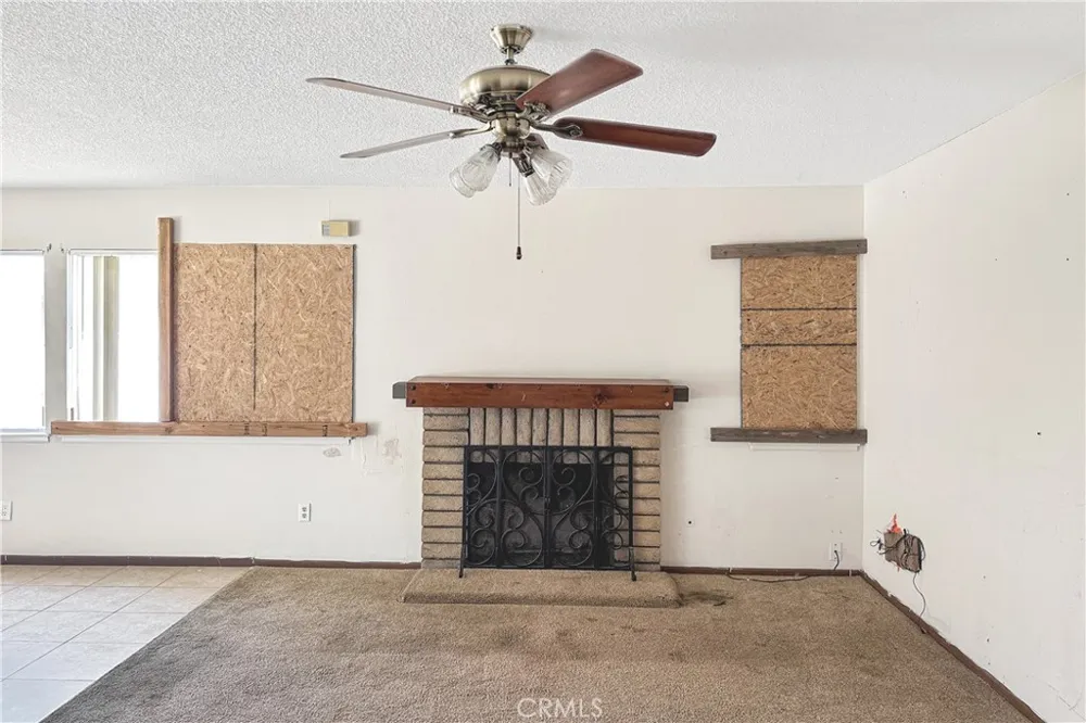 6972 Manhattan Drive Riverside, CA 92506