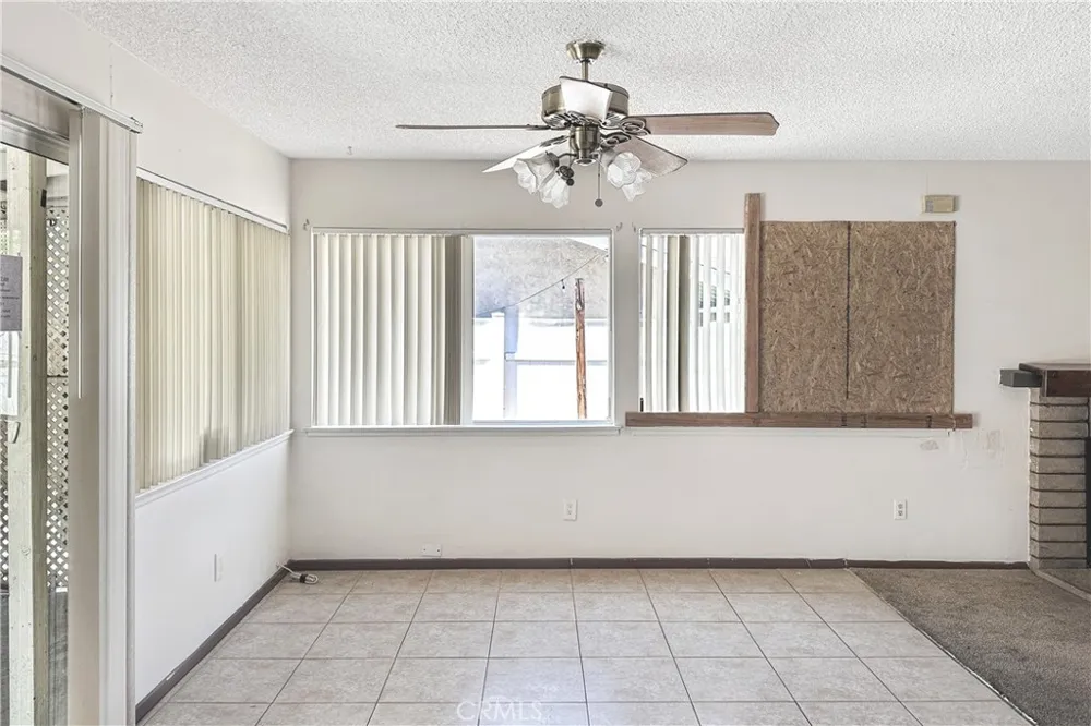 6972 Manhattan Drive Riverside, CA 92506