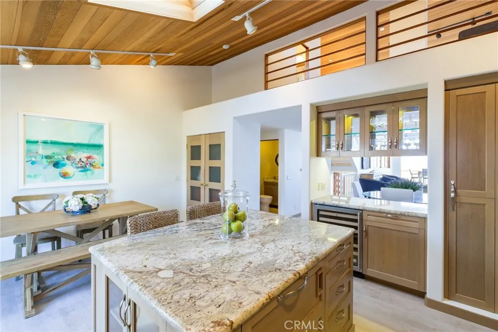 1110 Esplanade #9 Redondo Beach, CA 90277