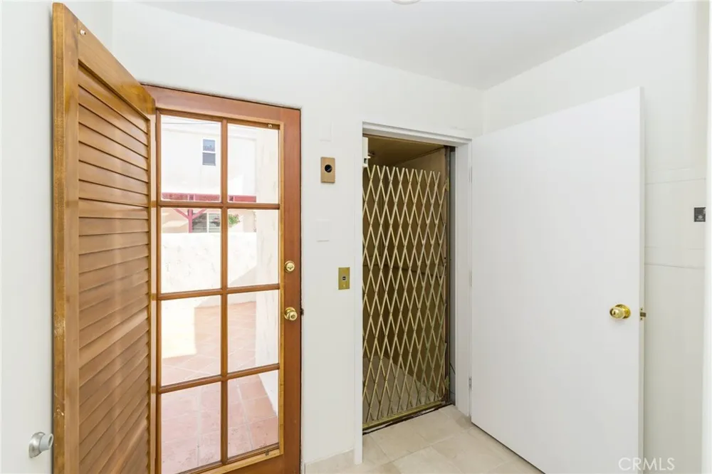 1110 Esplanade #9 Redondo Beach, CA 90277