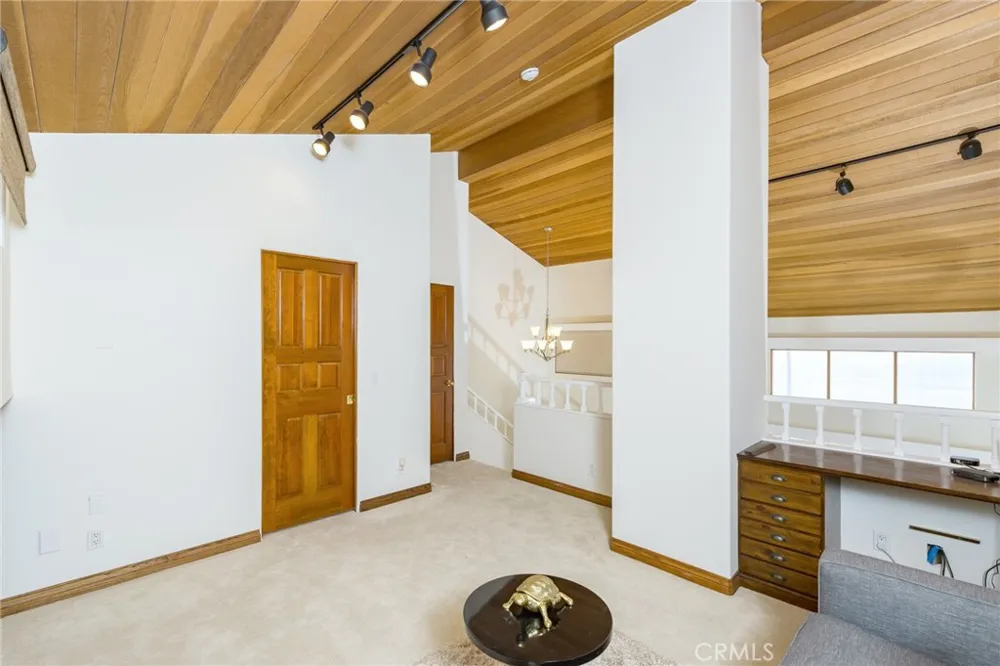 1110 Esplanade #9 Redondo Beach, CA 90277